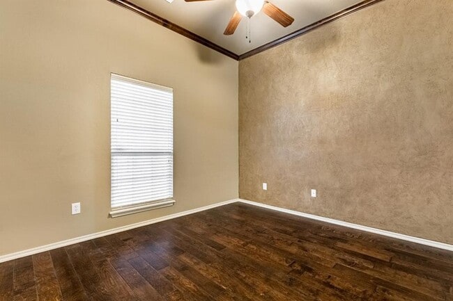 Building Photo - 1432 Glenolde Pl