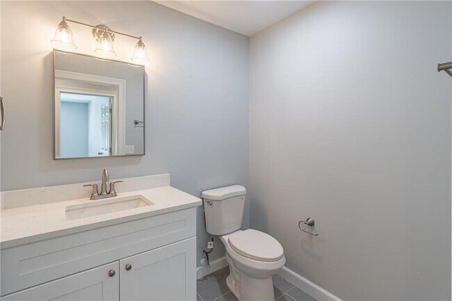 Building Photo - 27 S Riversong Ln