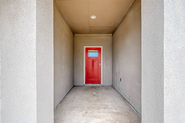 Building Photo - 3418 Lake Landing Ln