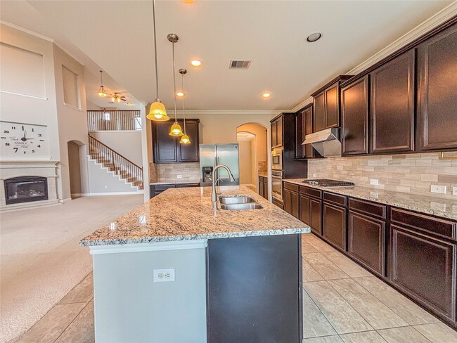 Building Photo - 25639 Kearsley Dr