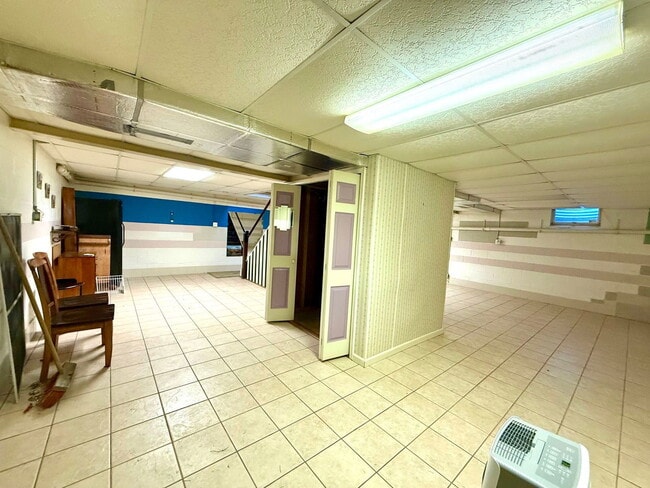 Building Photo - 115 Fleetline St