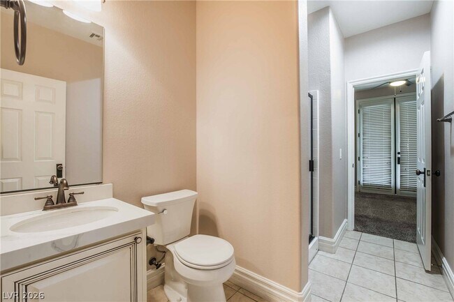 Building Photo - 220 Via Mezza Luna Ct