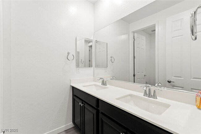 Building Photo - 767 Tallgrass St