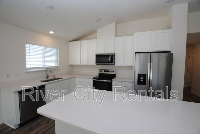 Building Photo - 469 Red Dahlia Ln