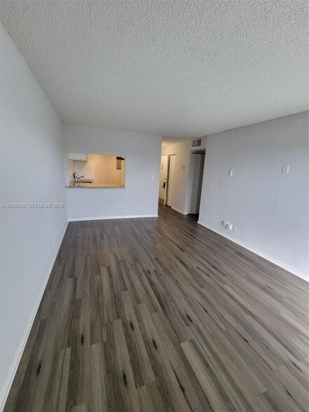 Building Photo - 4550 NW 9th St