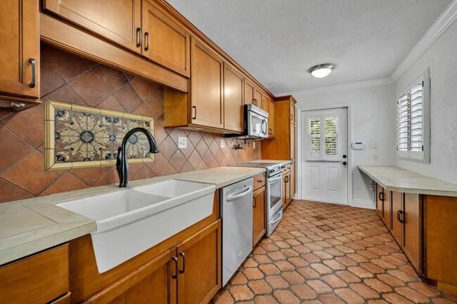Building Photo - Winter Park Charmer