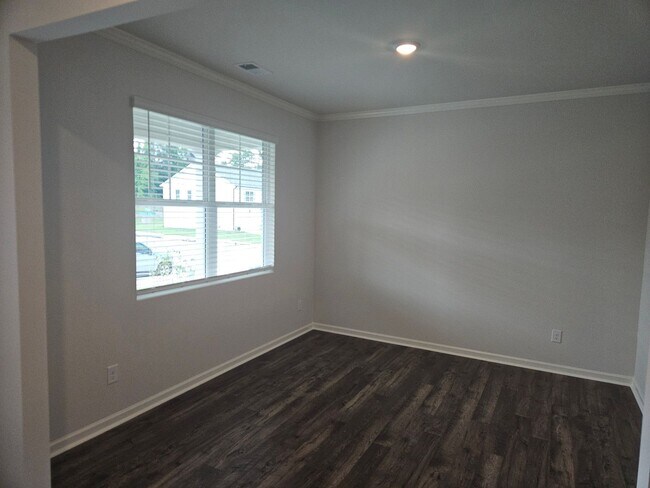 Building Photo - New Construction Five Bedroom Avail Now