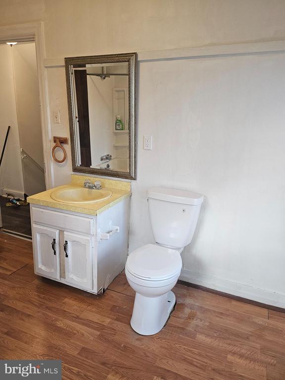 Building Photo - 300 Brenneman Rd