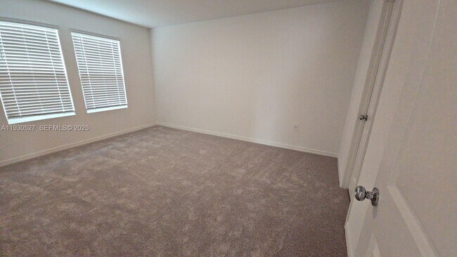 Building Photo - 4724 Yellow Elder Wy