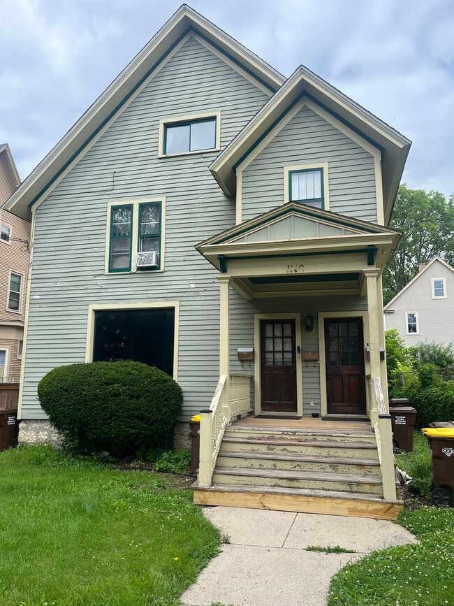 Building Photo - 1140 N Church St