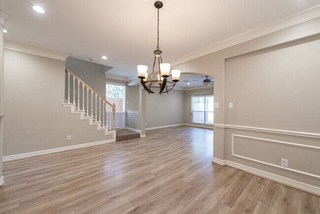 Building Photo - 5006 Nolda St