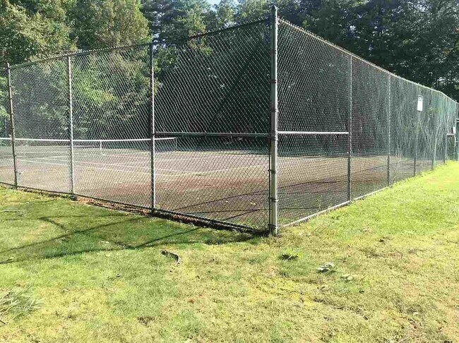 Building Photo - 501 Brook Village Rd