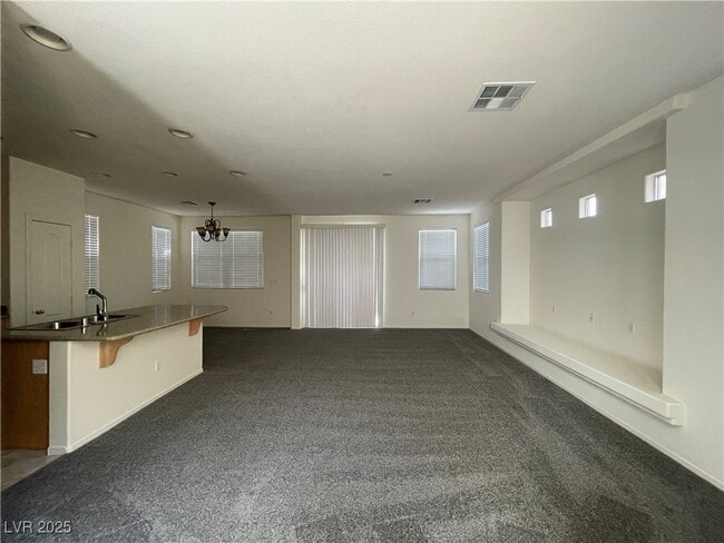 Building Photo - 9210 Pembrook Falls Ave