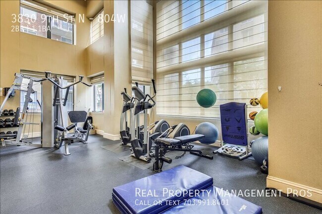 Building Photo - 3830 9th St N