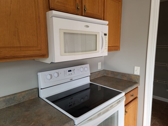 Building Photo - 3 Bedroom Townhome for Rent in Waynesboro