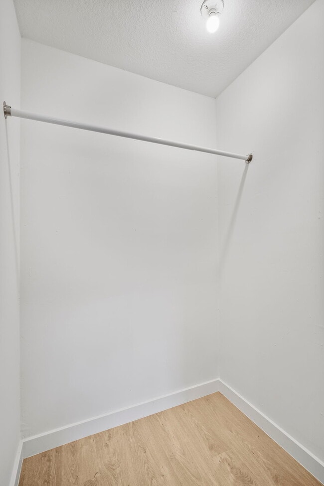 Building Photo - 1325 Cheney Hwy