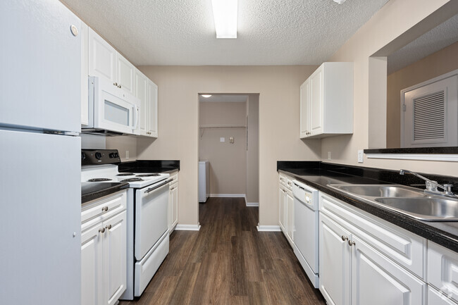 Interior Photo - Chapel Creek Apartments