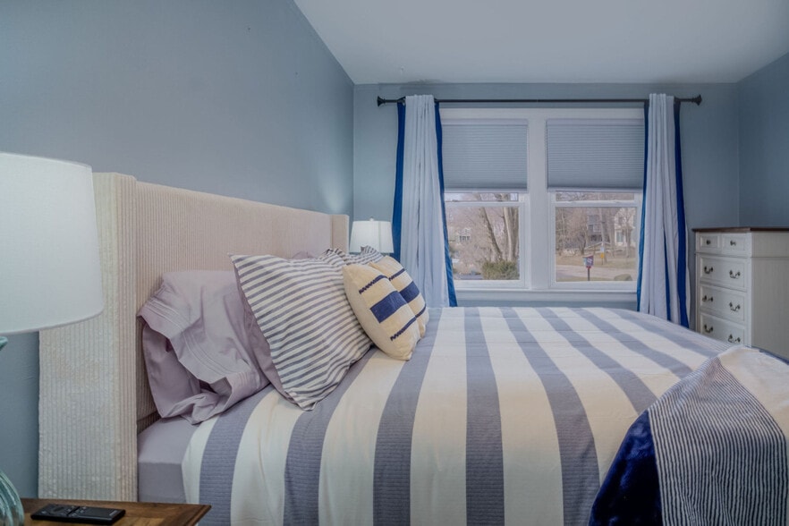 Building Photo - 139 Cora Ave