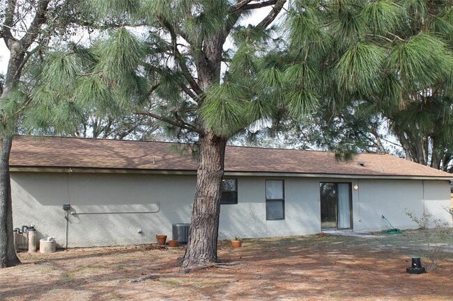 Building Photo - 7724 Pineapple Dr