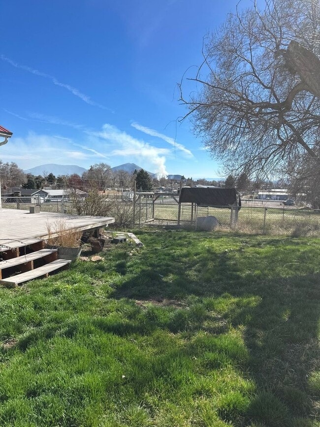 Building Photo - 2800 Watson St