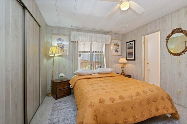 Building Photo - 73229 Adobe Springs Dr