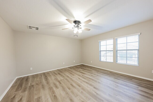 Building Photo - 11811 W Foothill Dr