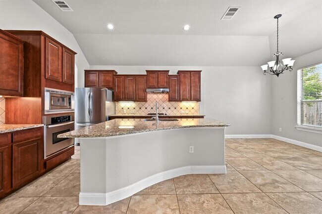 Building Photo - 645 Clear Springs Hollow