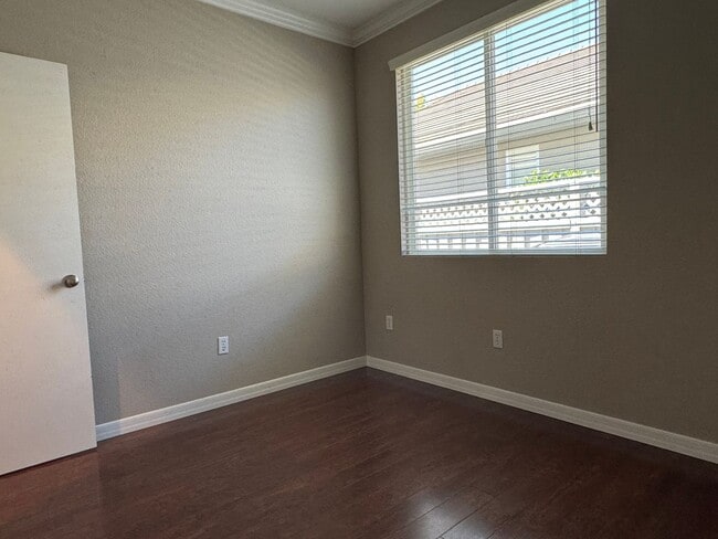 Building Photo - Cute home in Sun City Roseville 55+ community