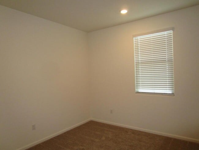 Building Photo - 10242 S Pantano Knolls Dr