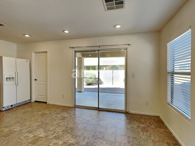 Building Photo - 3408 E Palatine Hills Ave