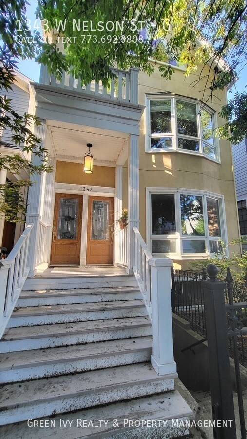 Building Photo - 1343 W Nelson St