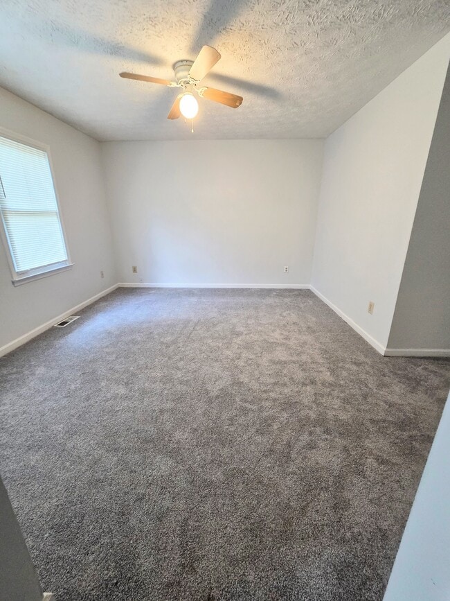 Building Photo - 4438 Coopers Creek Dr SE