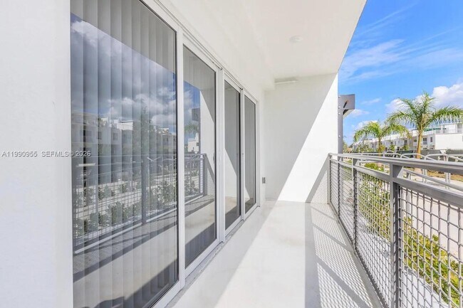 Building Photo - 25850 SW 140th Ct