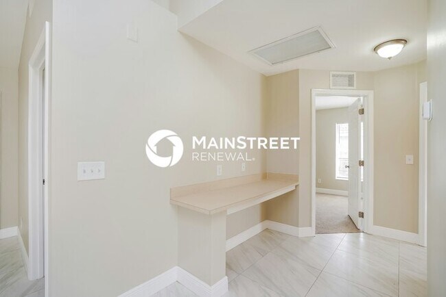 Building Photo - 3 Bedroom Pet-Friendly Home in Cape Coral, FL with Main Street Renewal