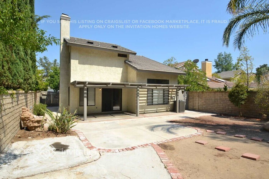 Building Photo - 28121 Stonington Ln