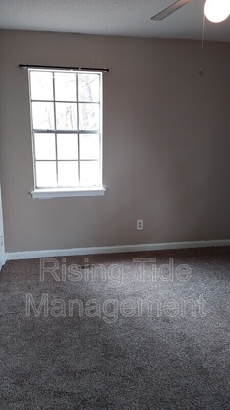Building Photo - 5502 Mary Munger Rd