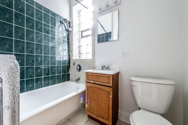 Building Photo - 7941 S Marquette