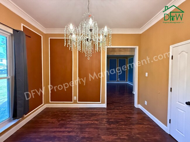 Building Photo - Beautiful 4 Bedroom 2.5 Bathroom Home for Lease in Grand Prairie, TX