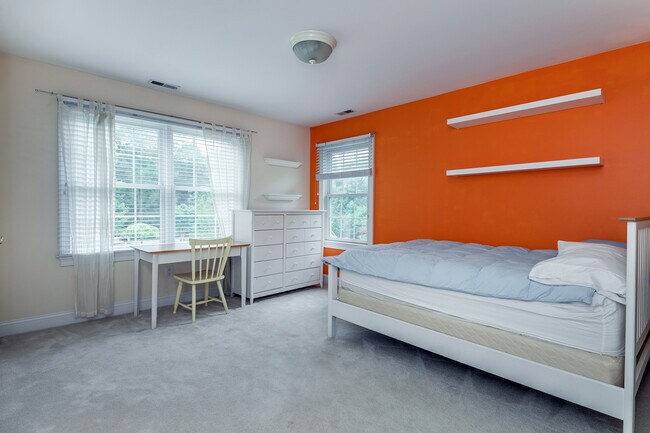 Building Photo - 15 Logging Trail Ln