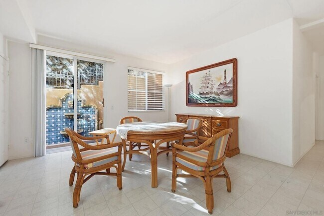 Building Photo - 8010 Gilman Ct