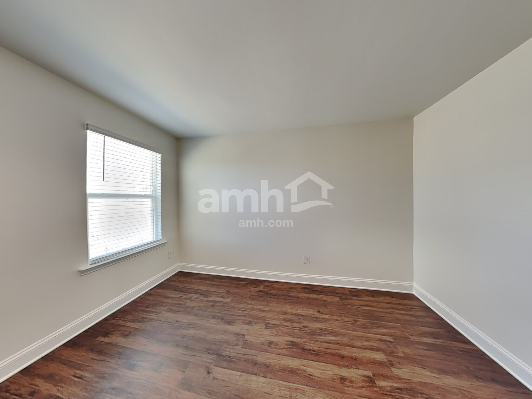 Building Photo - 625 Rivermist Dr