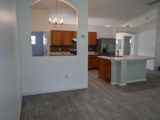 Building Photo - 41 Buffalo Bill Dr