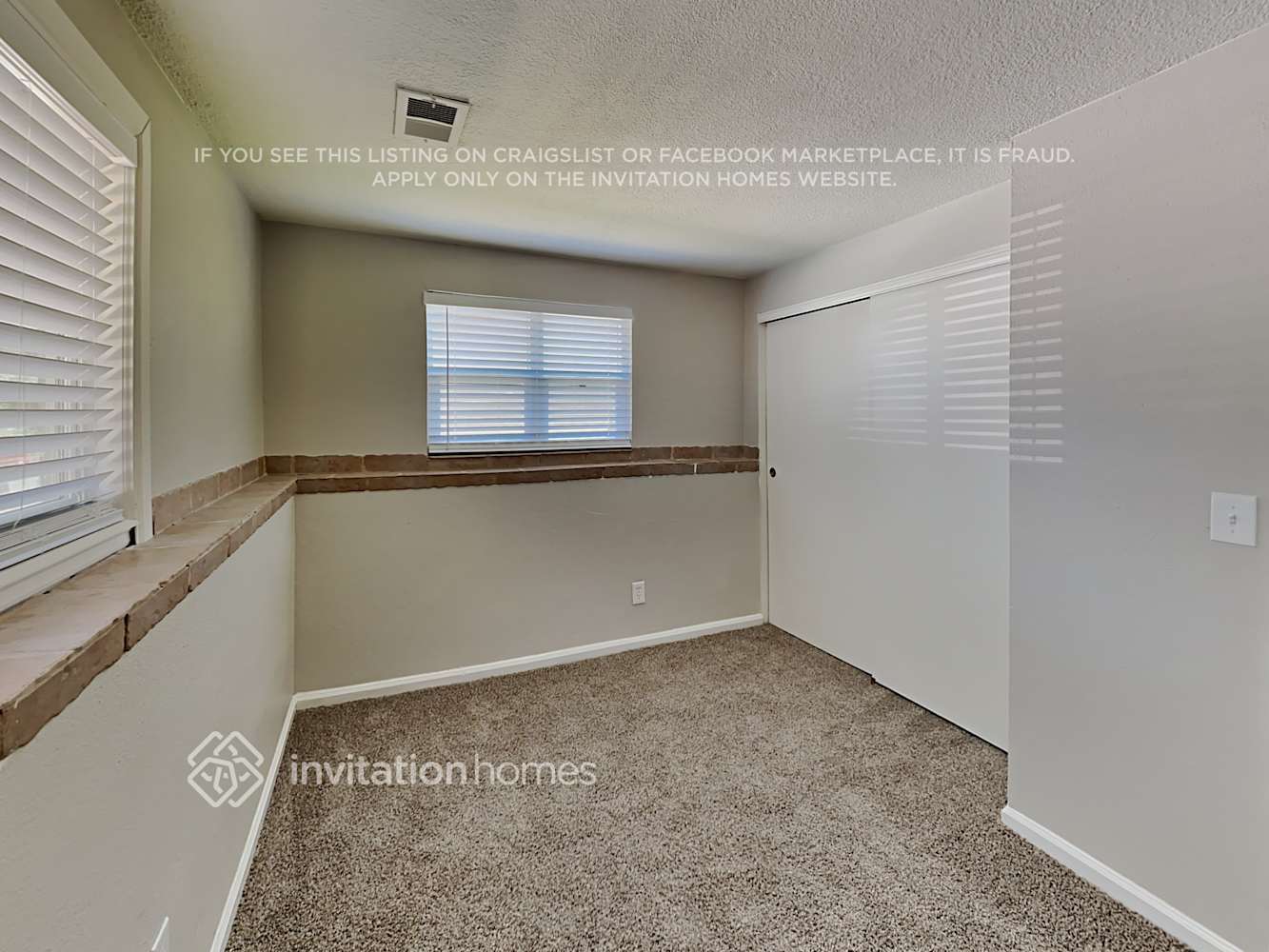 Building Photo - 4373 S Beech Way