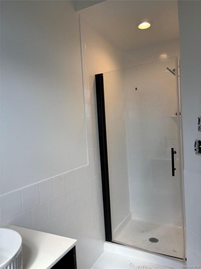 Building Photo - 146 Jefferson Ave