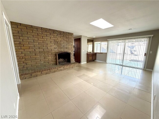 Building Photo - 4407 De Forest St