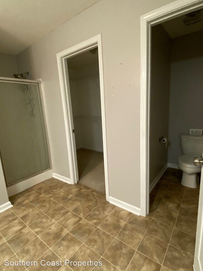 Building Photo - 3 br, 2 bath House - 10 Montero Drive