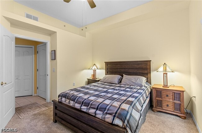 Building Photo - 12141 Summergate Cir