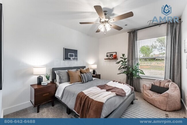 Building Photo - Beautiful 4-Bedroom Home in Siloam Springs