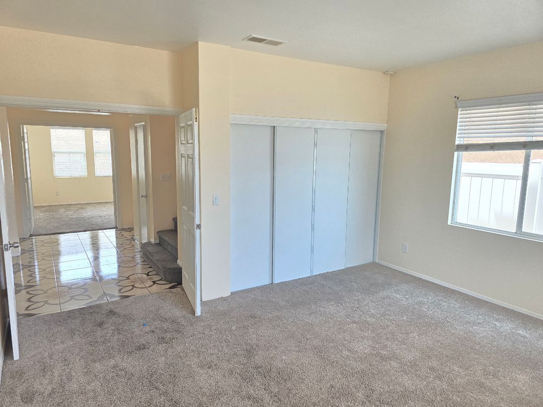 Building Photo - 1482 Peppermint Dr