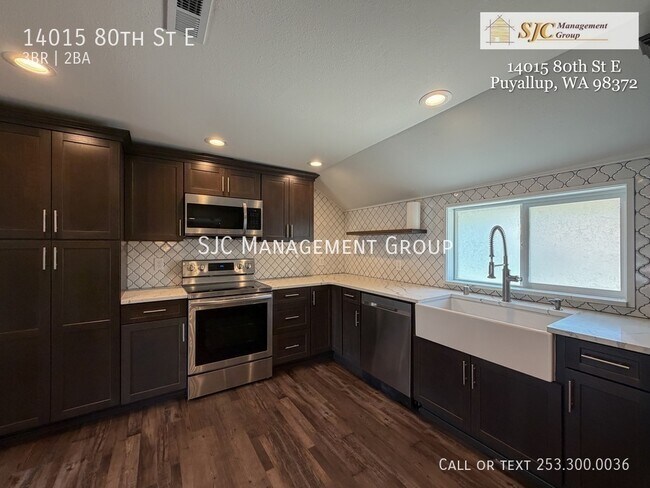 Building Photo - 14015 80th St E